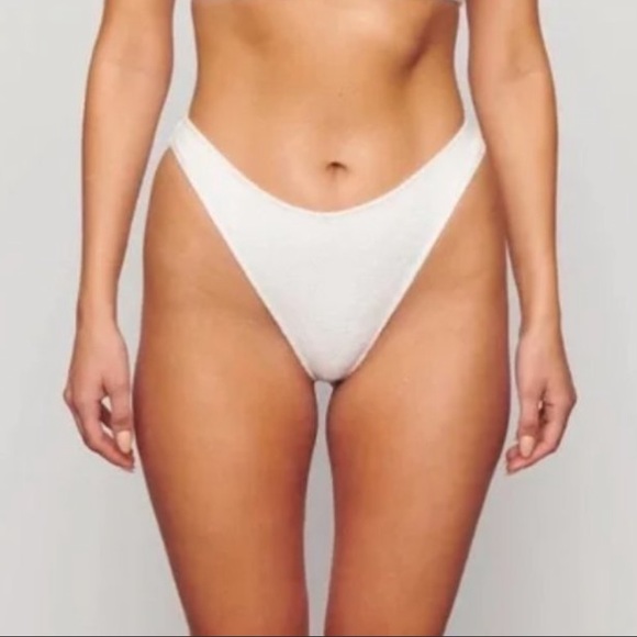 Skims Terry Cloth Thong in Marble size M - Picture 3 of 12